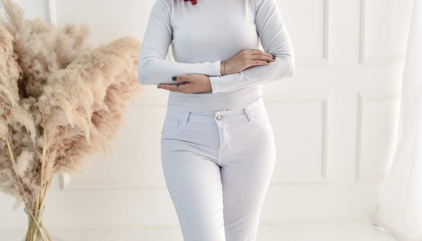 Calça Skinny Feminina Jeans com Lycra e Bolso Bordado (12724)