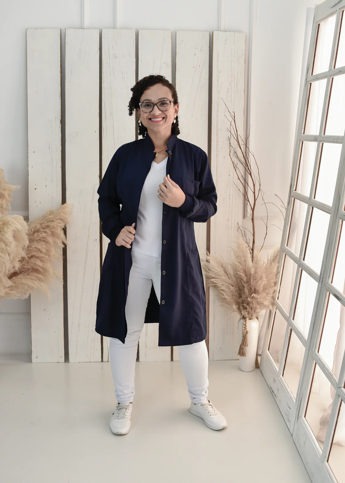 Jaleco Manga Longa Feminino em Gabardine Gola Padre e Punho Australia - 26