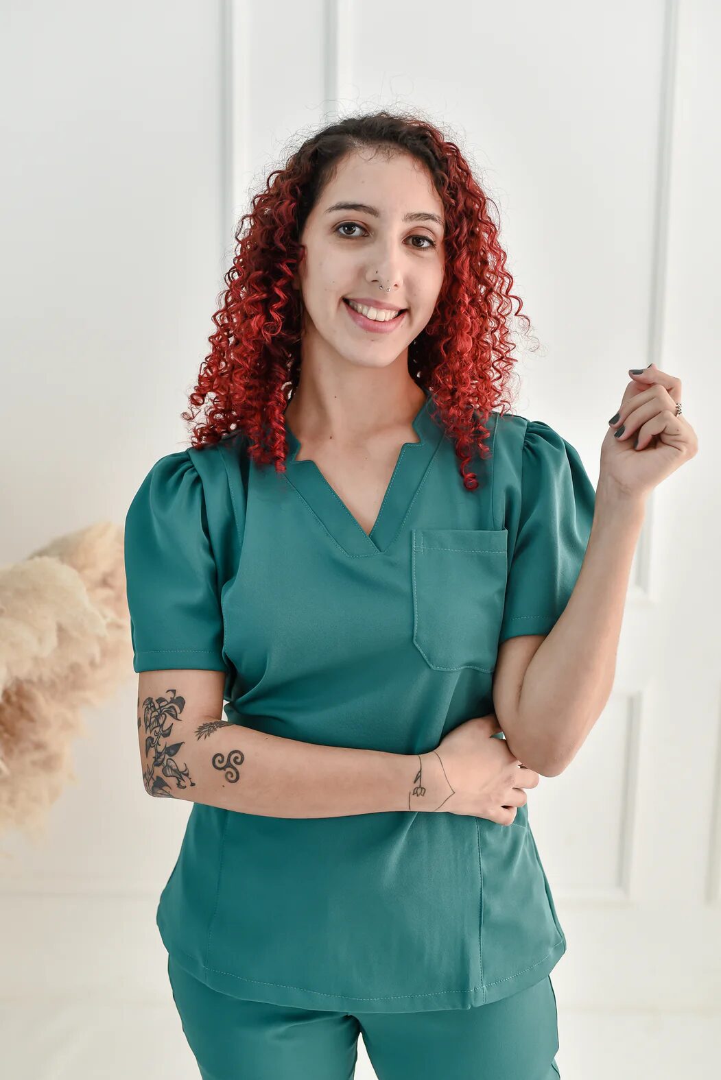 Pijama Cirúrgico Manga Curta Feminino em Gabardine com Stretch Jogger Dinamarca