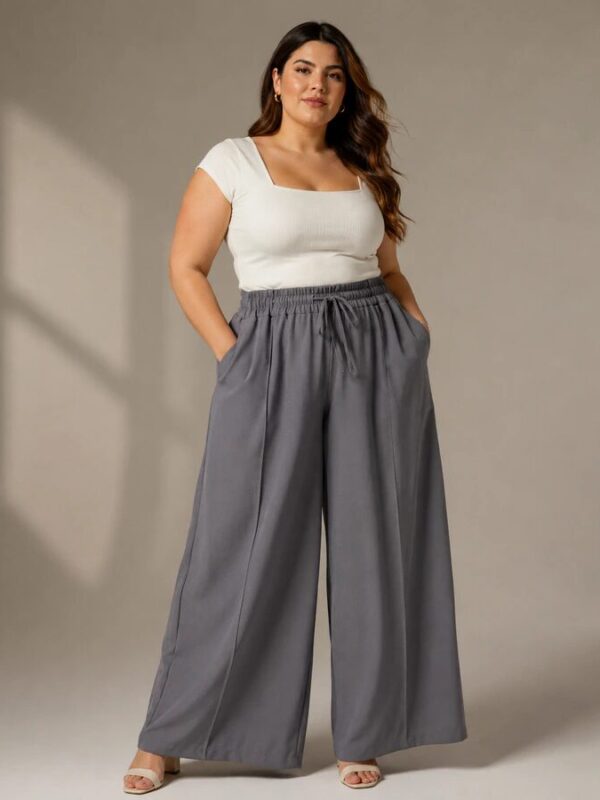 Calça Pantalona Feminina em Alfaiataria com Nervuras Plus